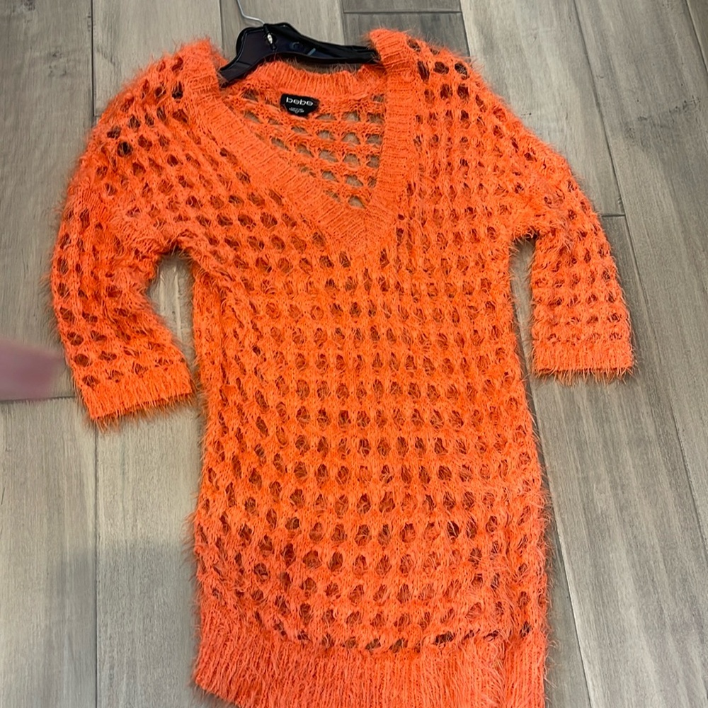 Bebe orange , thigh length sweater very soft size size small petite